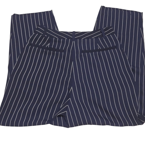 Aritzia Babaton Modesto Navy Pinstripe Ankle Trousers Pants Women Size  US 4 - Picture 4 of 12